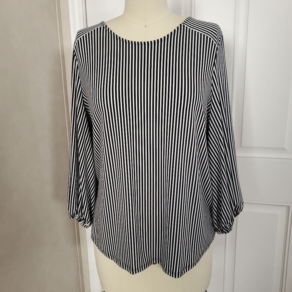 ADRIANNA PAPELL Striped Stretch Blouse